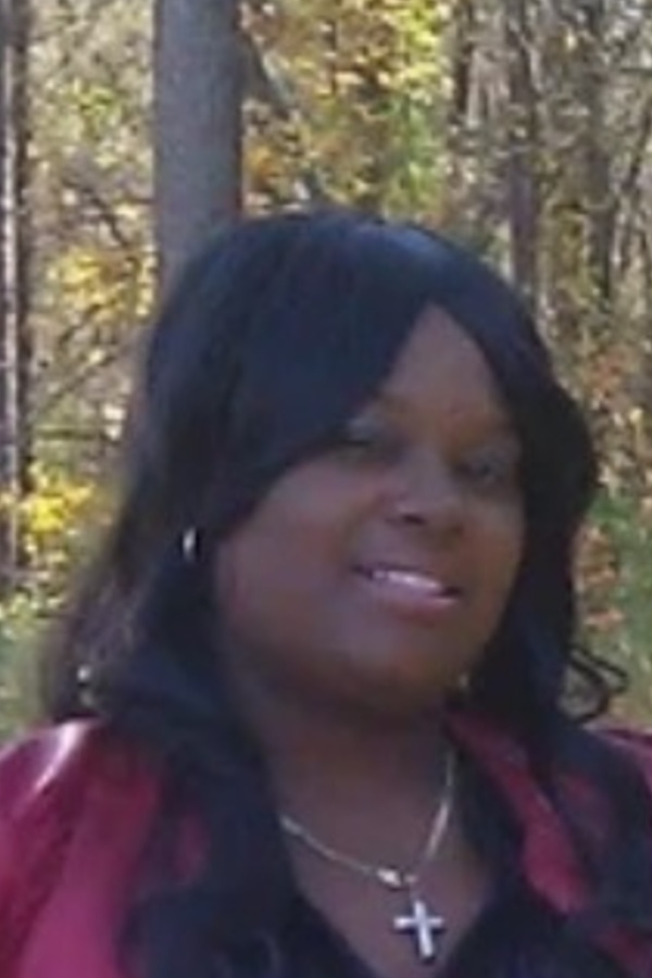 Cruise Brothers Travel Agent Ieisha Draughn